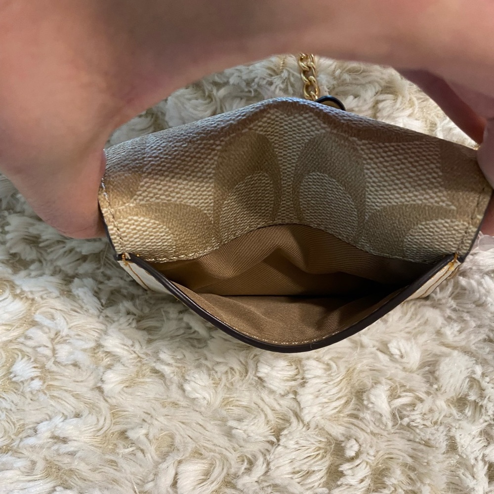 NWT Coach Signature Mini Wallet Appliqué Floral Design on Gold Chain - Picture 3 of 10